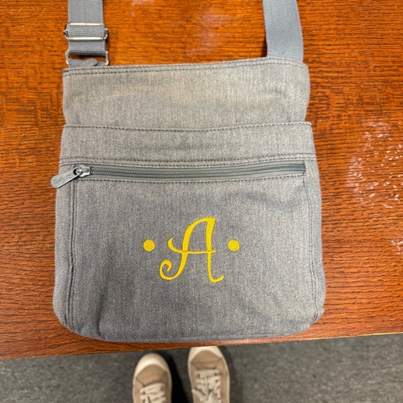 Thirty one Gray Crossbody Bag with Yellow Initial - Picture 6 of 6